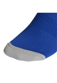 Getry piłkarskie Adidas Milano 23. Kolor: niebieski. Materiał: materiał. Sport: piłka nożna #2