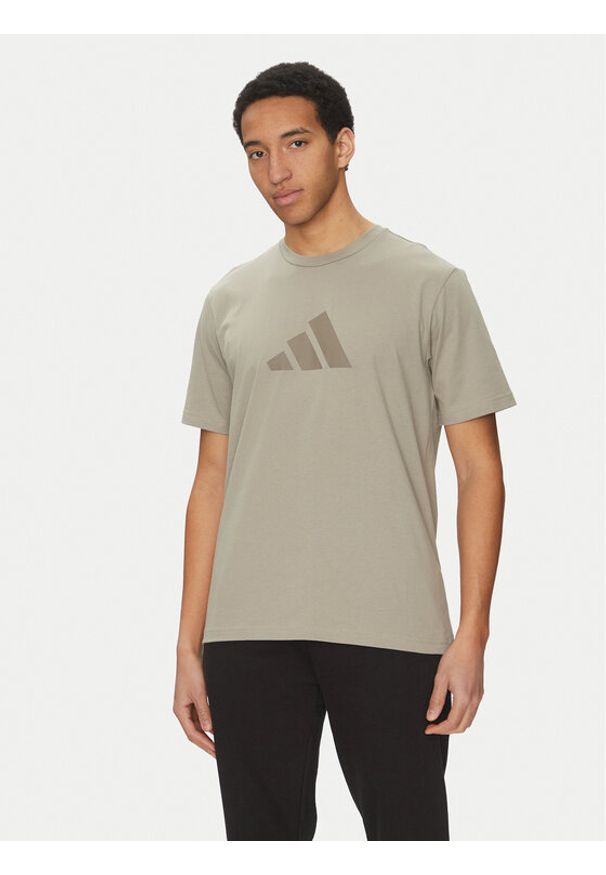 Adidas - adidas T-Shirt Future Icons 3 Bar Logo JD4915 Beżowy Regular Fit. Kolor: beżowy. Materiał: bawełna