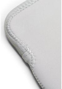 Etui Trunk Neoprene Sleeve do MacBook 14'' (silver cloud). Materiał: nylon. Styl: elegancki, casual #3