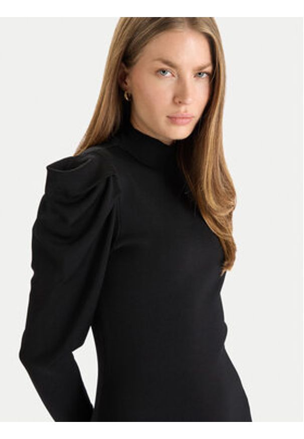 TwinSet - TWINSET Sukienka dzianinowa 252AT3010 Czarny Slim Fit. Kolor: czarny. Materiał: wiskoza