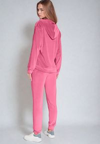Born2be - Ciemnoróżowy Welurowy Komplet Dresowy Randrea. Kolor: różowy. Materiał: dresówka, welur #6
