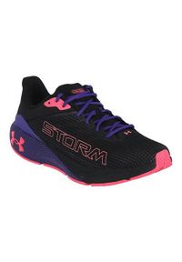 Buty do biegania męskie Under Armour Machina Storm. Kolor: czarny, różowy, wielokolorowy. Materiał: materiał, syntetyk. Szerokość cholewki: normalna. Sport: bieganie