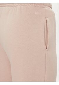 outhorn - Outhorn Spodnie dresowe OTHAW23TTROF485 Różowy Regular Fit. Kolor: różowy. Materiał: bawełna #5