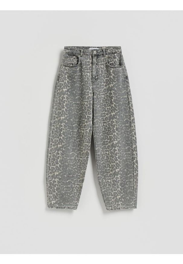 Reserved - Jeansy barrel leg w panterkę - wielobarwny. Wzór: motyw zwierzęcy