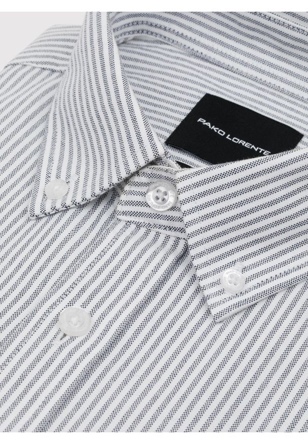 Pako Lorente - PAKO LORENTE – Koszula męska w szary prążek. Typ kołnierza: button down. Kolor: szary. Materiał: bawełna. Długość rękawa: długi rękaw. Długość: długie. Wzór: prążki