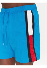 TOMMY HILFIGER - Tommy Hilfiger Szorty kąpielowe UM0UM02730 Granatowy Regular Fit. Kolor: niebieski. Materiał: syntetyk #3