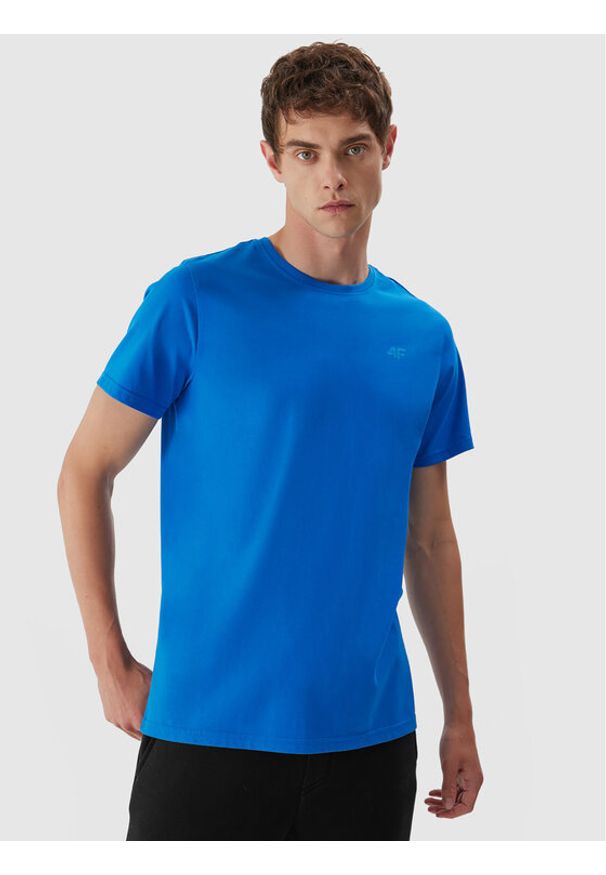 4f - 4F T-Shirt 4FAW23TTSHM0876 Niebieski Regular Fit. Kolor: niebieski. Materiał: bawełna