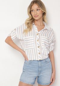 Born2be - Jasnobeżowa Bawełniana Koszula Oversize w Paski Filalira. Okazja: na co dzień. Typ kołnierza: dekolt w serek, kołnierzyk klasyczny. Kolor: beżowy. Materiał: bawełna. Długość rękawa: długi rękaw. Długość: długie. Wzór: paski. Styl: klasyczny, elegancki, casual