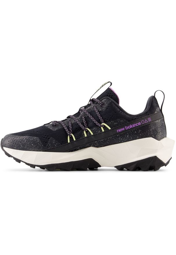 Buty damskie New Balance DynaSoft Tektrel WTTTRLK1 – czarne. Zapięcie: sznurówki. Kolor: czarny. Materiał: syntetyk, materiał. Szerokość cholewki: normalna. Sport: bieganie, fitness