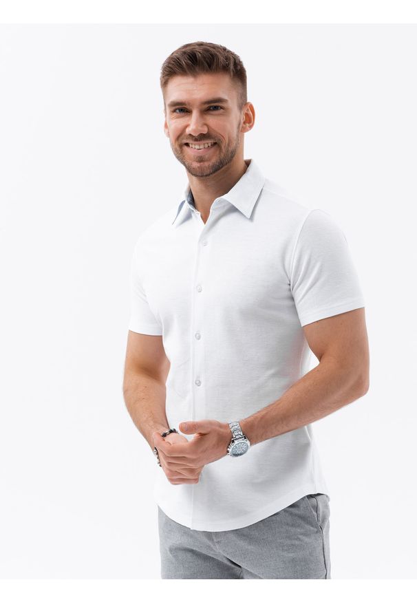 Ombre Clothing - Dzianinowa męska koszula slim fit z krótkim rękawem i kołnierzykiem – biała V1 - Rozmiar: M. Typ kołnierza: polo. Kolor: biały. Materiał: dzianina. Długość rękawa: krótki rękaw. Długość: krótkie. Styl: elegancki, sportowy