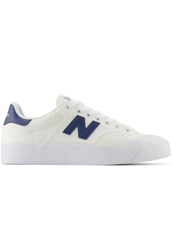 Buty unisex New Balance BB100CNV – białe. Okazja: na co dzień. Kolor: biały. Materiał: guma, materiał, syntetyk. Szerokość cholewki: normalna. Obcas: na platformie