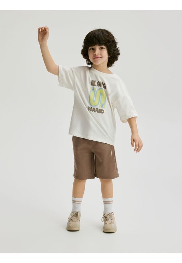 Reserved - Bawełniane szorty - brązowy. Kolor: brązowy. Materiał: bawełna