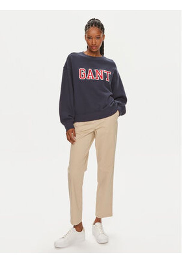 GANT - Gant Bluza Logo 4200840 Granatowy Relaxed Fit. Kolor: niebieski. Materiał: bawełna