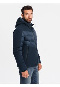 Ombre Clothing - Pikowana kurtka męska z łączonych materiałów z wysokim kołnierzem – granatowa V2 - Rozmiar: M. Okazja: na co dzień. Kolor: niebieski. Materiał: materiał. Wzór: aplikacja. Styl: sportowy, casual #2