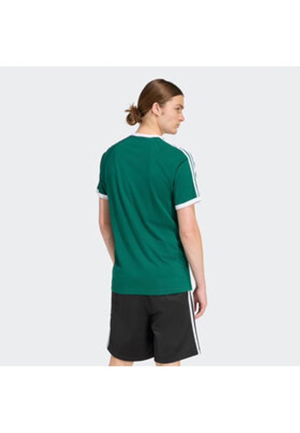 Adidas - adidas T-Shirt 3-Stripes KE3534 Zielony Regular Fit. Kolor: zielony. Materiał: bawełna