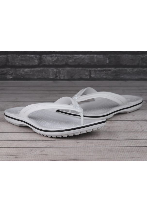 Klapki japonki męskie Crocs CROCBAND FLIP. Kolor: szary