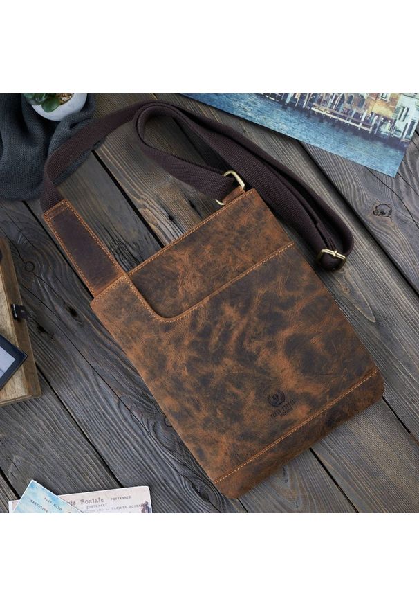 Listonoszka skórzana PAOLO PERUZZI T-60-HBR j. brązowa. Kolor: brązowy. Materiał: skórzane. Styl: casual. Rodzaj torebki: na ramię