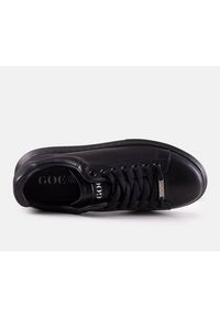 Czarne męskie sneakersy GOE KK1N4004. Nosek buta: okrągły. Kolor: czarny. Materiał: materiał, guma. Obcas: na obcasie. Wysokość obcasa: średni #4
