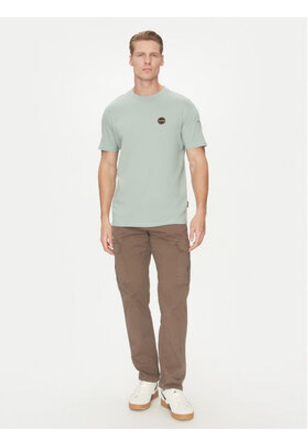 Napapijri T-Shirt S-Badge NP0A4I3N Zielony Regular Fit. Kolor: zielony. Materiał: bawełna