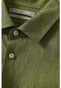 Mango Man koszula Ants męska kolor zielony regular z kołnierzykiem klasycznym. Okazja: na co dzień. Typ kołnierza: kołnierzyk klasyczny. Kolor: zielony. Materiał: włókno, tkanina. Długość rękawa: krótki rękaw. Długość: krótkie. Wzór: gładki. Styl: klasyczny