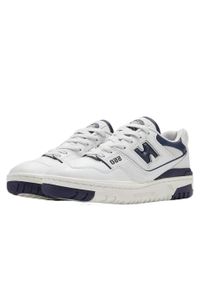 Buty do chodzenia męskie New Balance 550. Zapięcie: sznurówki. Kolor: biały. Materiał: materiał, syntetyk. Szerokość cholewki: normalna. Sport: turystyka piesza