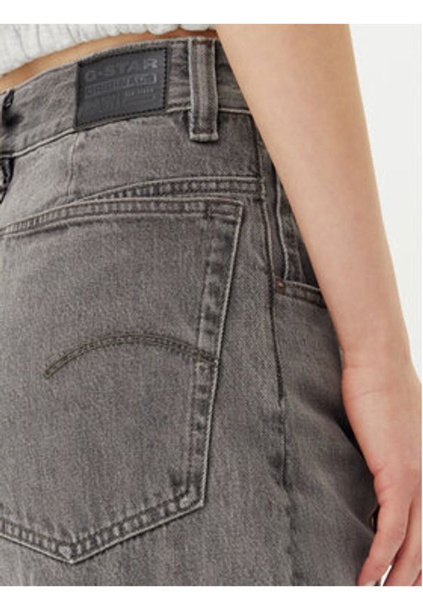G-Star RAW - G-Star Raw Jeansy Skater D25286-D490 Szary Loose Fit. Kolor: szary