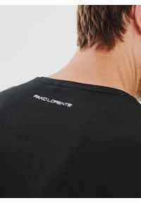 Pako Lorente - PAKO LORENTE – Czarny gładki t-shirt v-neck. Kolor: niebieski, czarny. Materiał: bawełna, elastan. Wzór: gładki #6