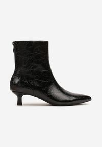 Born2be - Czarne Botki Vices na Obcasie Typu Kaczuszka z Tłoczeniem Zaimea. Okazja: na co dzień. Kolor: czarny. Obcas: na obcasie. Styl: klasyczny, casual, elegancki. Wysokość obcasa: średni #6
