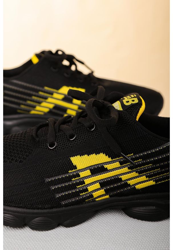 Casu - Czarne buty sportowe sznurowane casu 204/31y. Kolor: żółty, wielokolorowy, czarny