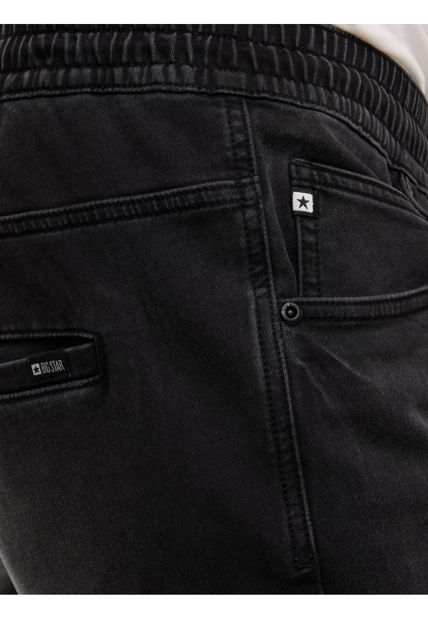 Big-Star - Szorty męskie jeansowe czarne Parker 954. Okazja: na co dzień. Kolor: czarny. Materiał: jeans. Styl: casual, elegancki