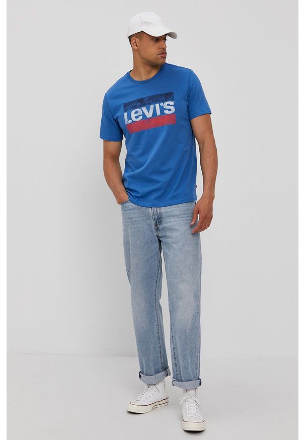 Levi's® - Levi's - T-shirt. Okazja: na co dzień, na spotkanie biznesowe. Kolor: niebieski. Materiał: bawełna, dzianina. Wzór: nadruk. Styl: biznesowy, casual
