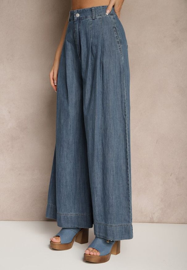 Renee - Granatowe Szerokie Jeansy z Bawełny High Waist Cohna. Okazja: na co dzień. Stan: podwyższony. Kolor: niebieski. Sezon: lato, wiosna. Styl: sportowy, casual