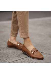 Marco Shoes Loafersy mokasyny skórzane brązowe. Kolor: brązowy. Materiał: skóra #4