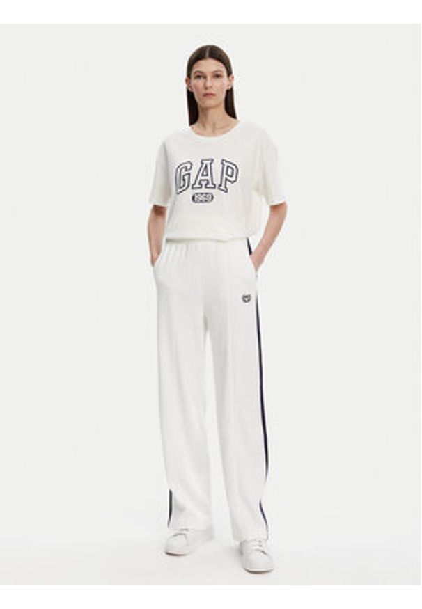GAP - Gap T-Shirt 407990-04 Biały Regular Fit. Kolor: biały. Materiał: bawełna