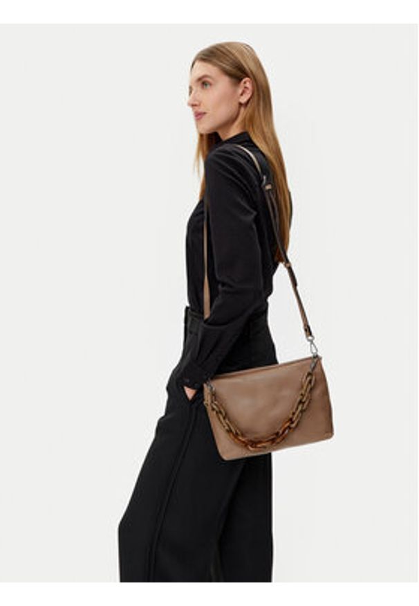 Gianni Chiarini Torebka Brenda BS 8265/COMM GRN Beżowy. Kolor: beżowy. Materiał: skórzane