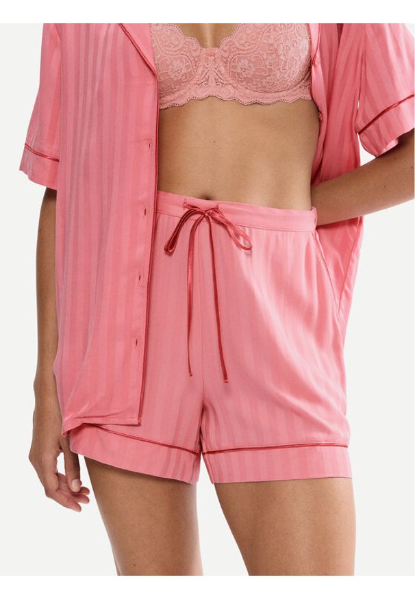 Triumph Szorty piżamowe Amourette Jacquard 10227207 Różowy Regular Fit. Kolor: różowy. Materiał: wiskoza