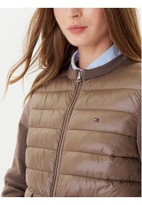 TOMMY HILFIGER - Tommy Hilfiger Kurtka bomber WW0WW46741 Brązowy Regular Fit. Kolor: brązowy. Materiał: wełna, syntetyk #4