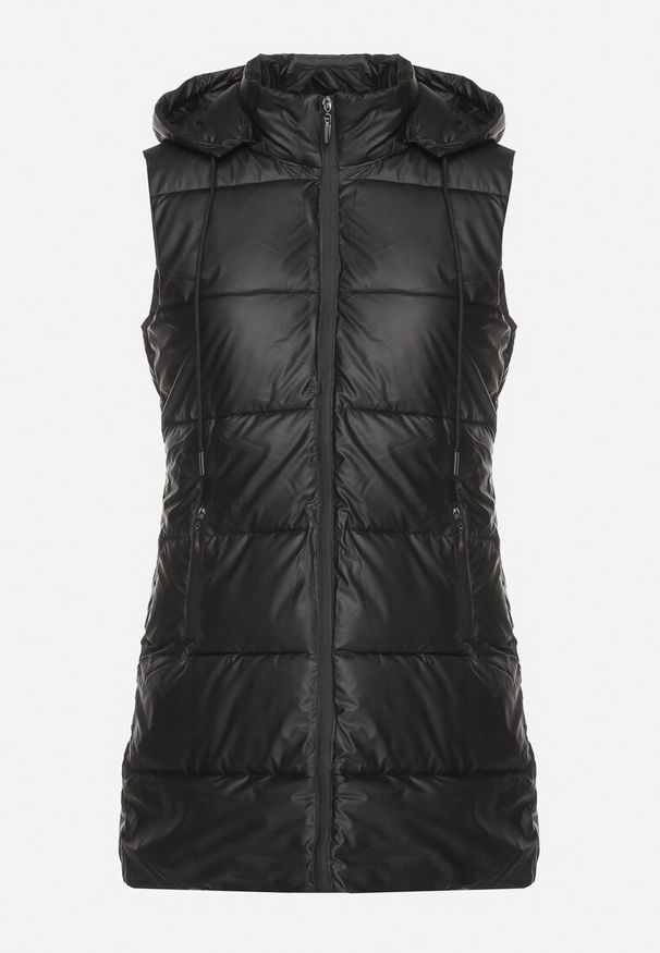 Born2be - Czarna Pikowana Kamizelka Przejściowa z Kapturem i Kieszeniami Lentira. Okazja: na co dzień. Typ kołnierza: kaptur. Kolor: czarny. Materiał: jeans. Styl: casual, klasyczny