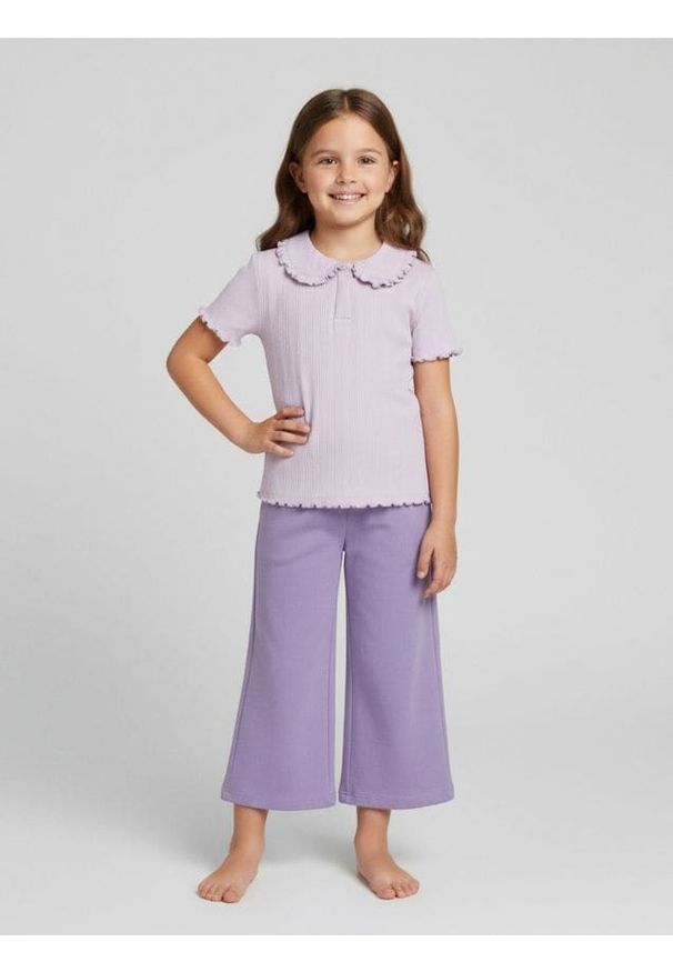 Sinsay - Spodnie dresowe wide leg - fioletowy. Kolor: fioletowy. Materiał: dresówka