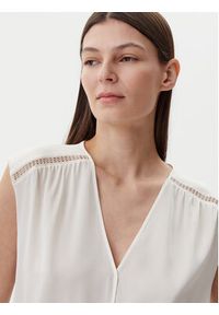 BOSS Bluzka Binadi 50540616 Biały Relaxed Fit. Kolor: biały. Materiał: jedwab