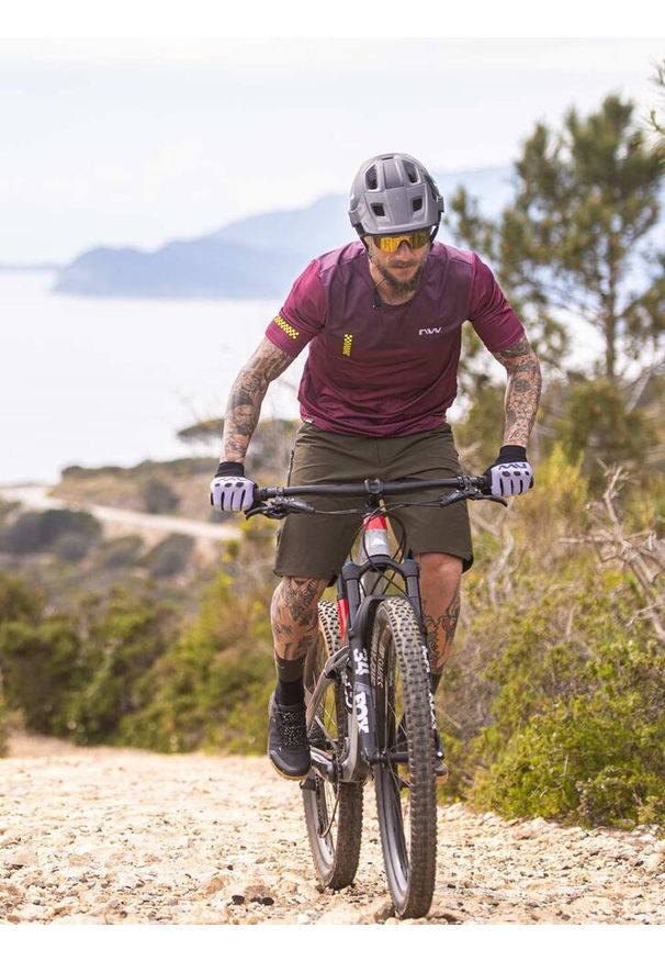 NORTHWAVE - Koszulka rowerowa mtb NORTHWAV EXTRAIL 2 Jersey fioletowa. Kolor: wielokolorowy, fioletowy, czerwony. Materiał: jersey. Sport: kolarstwo