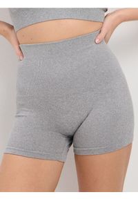 Sinsay - Bezszwowe prążkowane kolarki - szary. Kolor: szary. Materiał: prążkowany #1