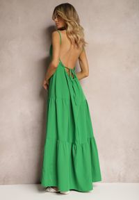 Renee - Zielona Sukienka o Rozkloszowanym Fasonie Wiązana i Wykończona Gumką z Tyłu Hililena. Okazja: na co dzień. Kolor: zielony. Styl: elegancki, casual #3