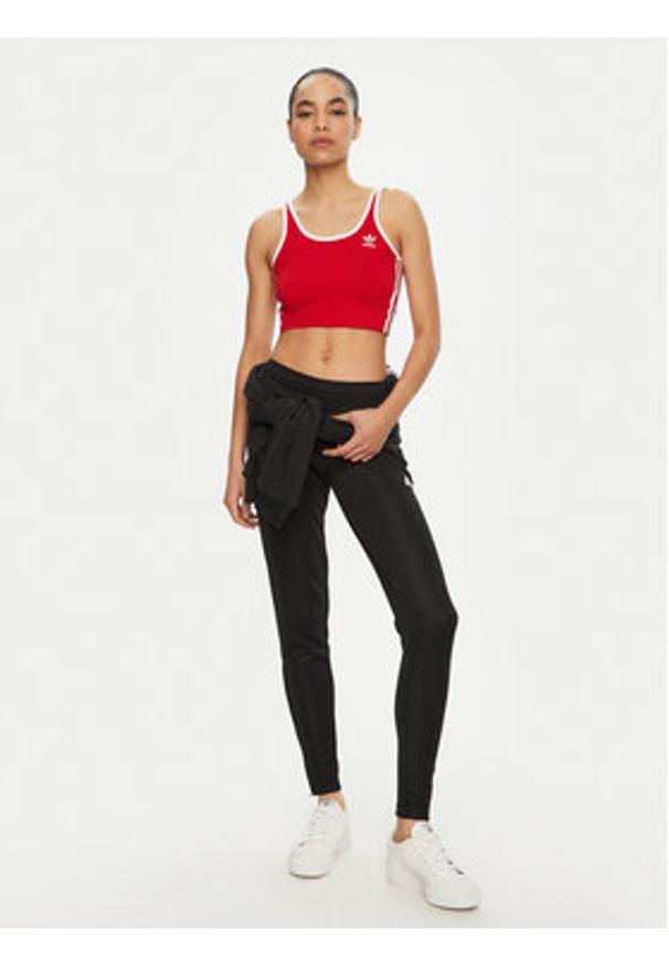 Adidas - adidas Top adicolor 3-Stripes JD4615 Czerwony Slim Fit. Kolor: czerwony. Materiał: bawełna