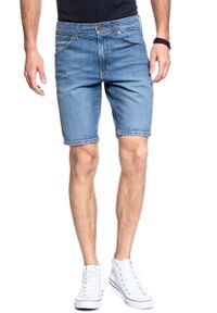 Wrangler - SPODENKI WRANGLER 5 POCKET SHORT WORN BLUE W14CKN079 112126600. Materiał: jeans. Wzór: aplikacja. Styl: klasyczny