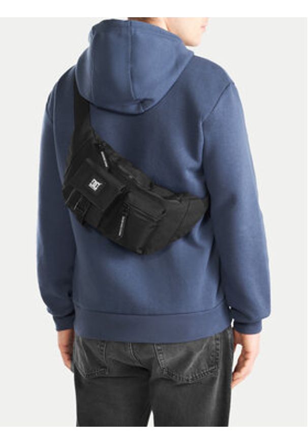 DC Shoes Saszetka nerka DCI-B-003-07 Czarny. Kolor: czarny. Materiał: poliester, materiał