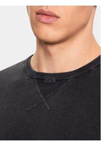 Blend Sweter 20715135 Czarny Regular Fit. Kolor: czarny. Materiał: bawełna