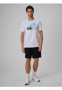 4f - 4F T-shirt regular z nadrukiem męski - beżowy XXL. Okazja: na co dzień. Kolor: beżowy. Materiał: bawełna, dzianina. Wzór: nadruk. Styl: wakacyjny, casual, klasyczny #2