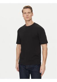 Calvin Klein T-Shirt K10K114167 Czarny Slim Fit. Kolor: czarny. Materiał: bawełna