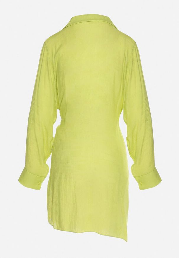 Born2be - Jasnozielona Sukienka o Kopertowym Kroju z Kołnierzem Qeviana. Okazja: na co dzień, na spotkanie biznesowe. Typ kołnierza: dekolt w kształcie V. Kolor: zielony. Typ sukienki: kopertowe. Styl: casual, biznesowy, elegancki